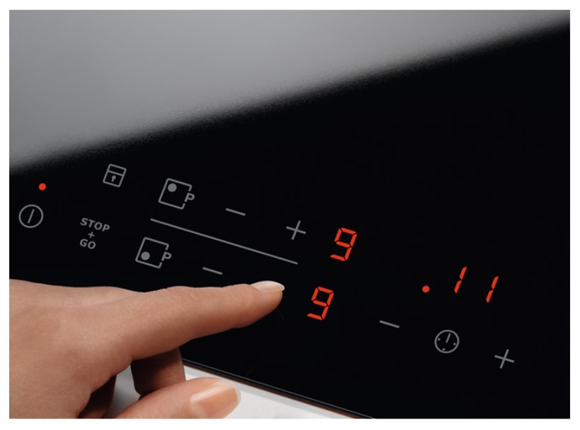 Электрическая варочная панель Electrolux EHF6346XOK 57 см, 4 конфорки стеклокерамика, черный фото 2