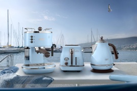 Чайник электрический De’Longhi KBOV 2001 AZ