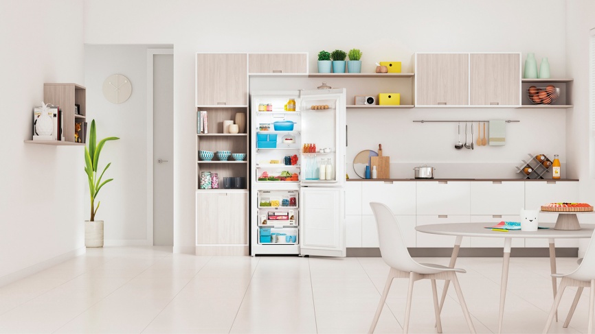 Двухкамерный холодильник Indesit ITR 5180 W No frost, белый фото 9