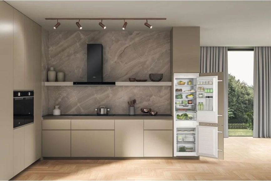 Встраиваемый холодильник Whirlpool Whirlpool WHC18T132 фото 8