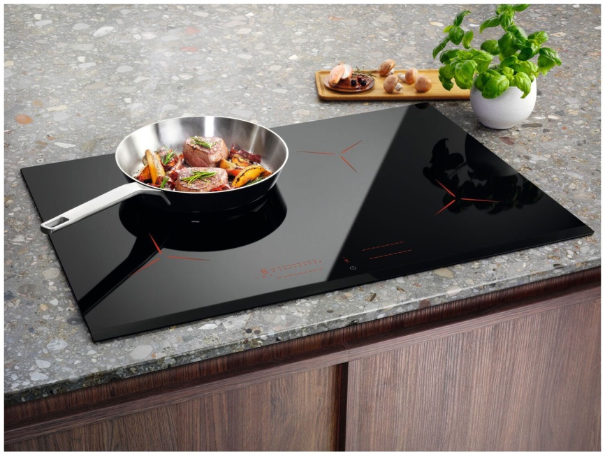 Электрическая варочная панель Electrolux EIP8146 78 см, 4 конфорки стеклокерамика, черный фото 5