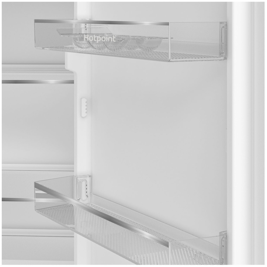 Встраиваемый двухкамерный холодильник Hotpoint HBH 18 No frost, белый фото 5