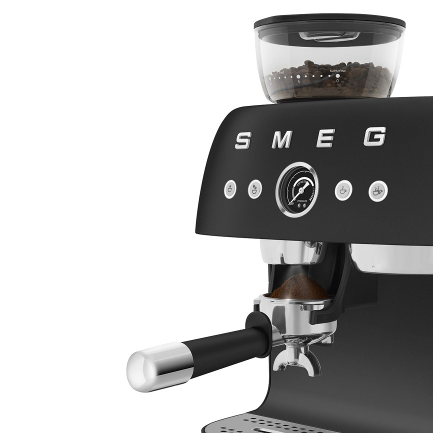 Ручная кофемашина с кофемолкой SMEG EGF03BLMEU фото 6