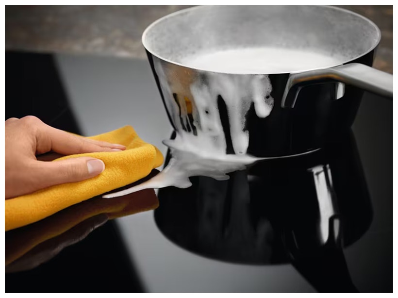 Электрическая варочная панель Electrolux EIV644 59 см, 4 конфорки стеклокерамика, черный фото 7