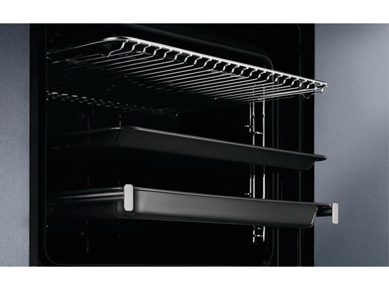 Электрический духовой шкаф Electrolux EOF6P76BZ 59 см, 65 л, гриль и конвекция, черный фото 4