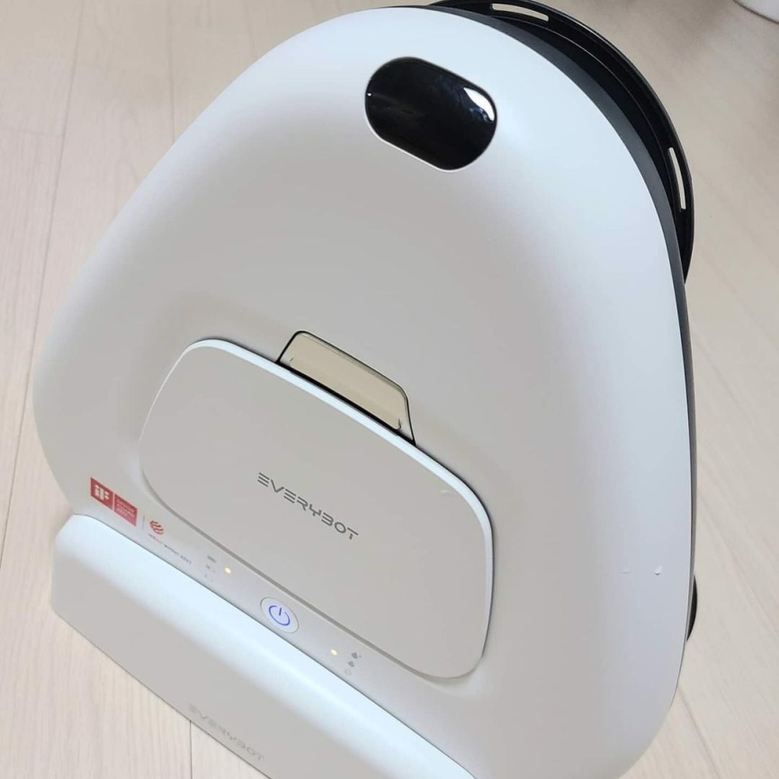 Робот-пылесос Everybot Three Spin фото 18