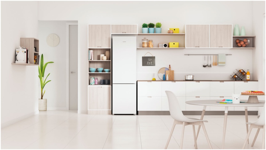 Двухкамерный холодильник Indesit ITR 4200 W No frost, белый фото 7