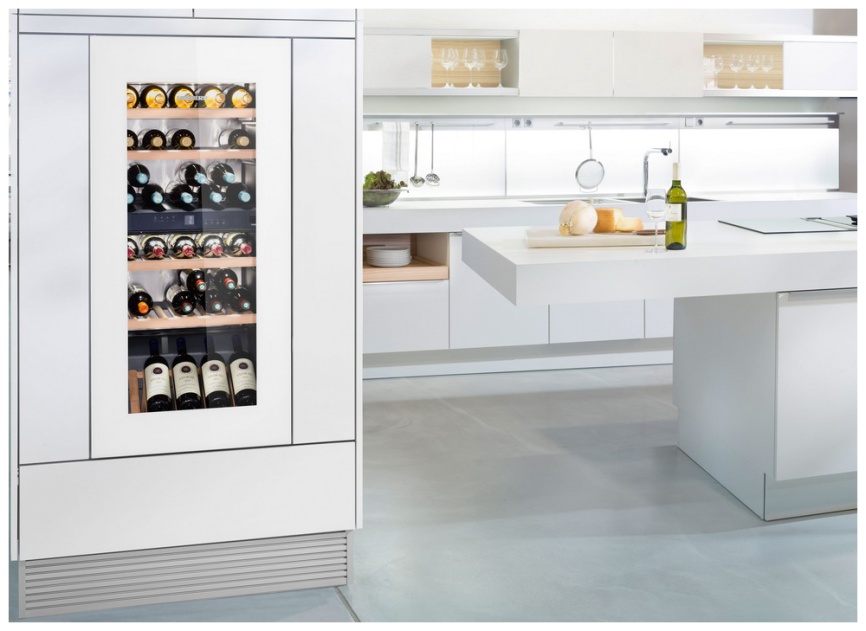 Встраиваемый винный шкаф Liebherr EWTgw 2383-26 001 белое стекло фото 6