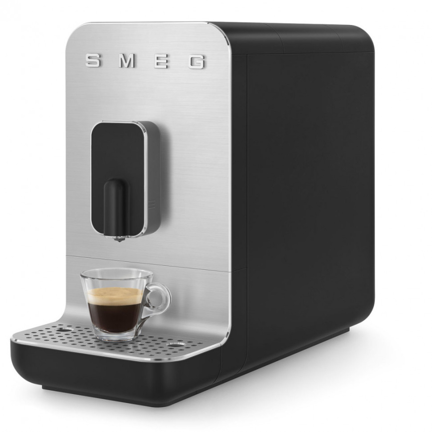 Автоматическая кофемашина SMEG Кофемашина SMEG BCC11BLMEU фото 3