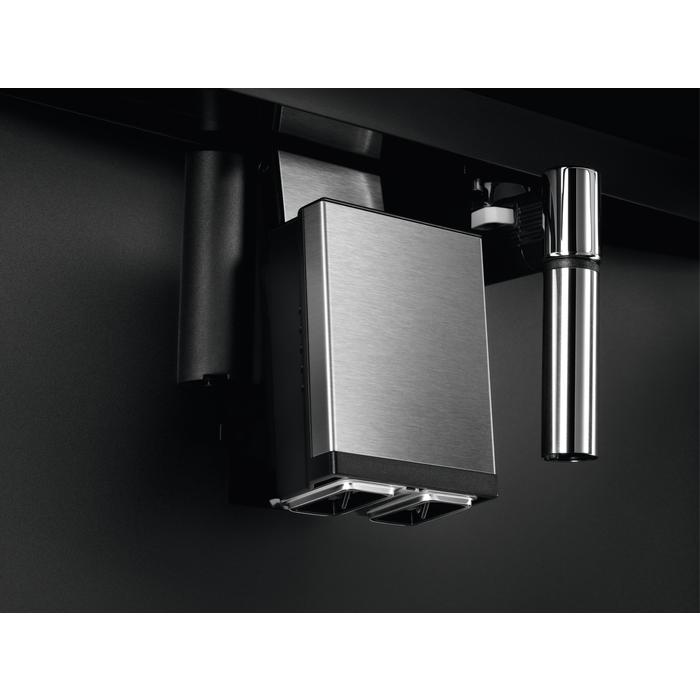 Встраиваемая кофемашина ELECTROLUX ELECTROLUX KBC85Z фото 3