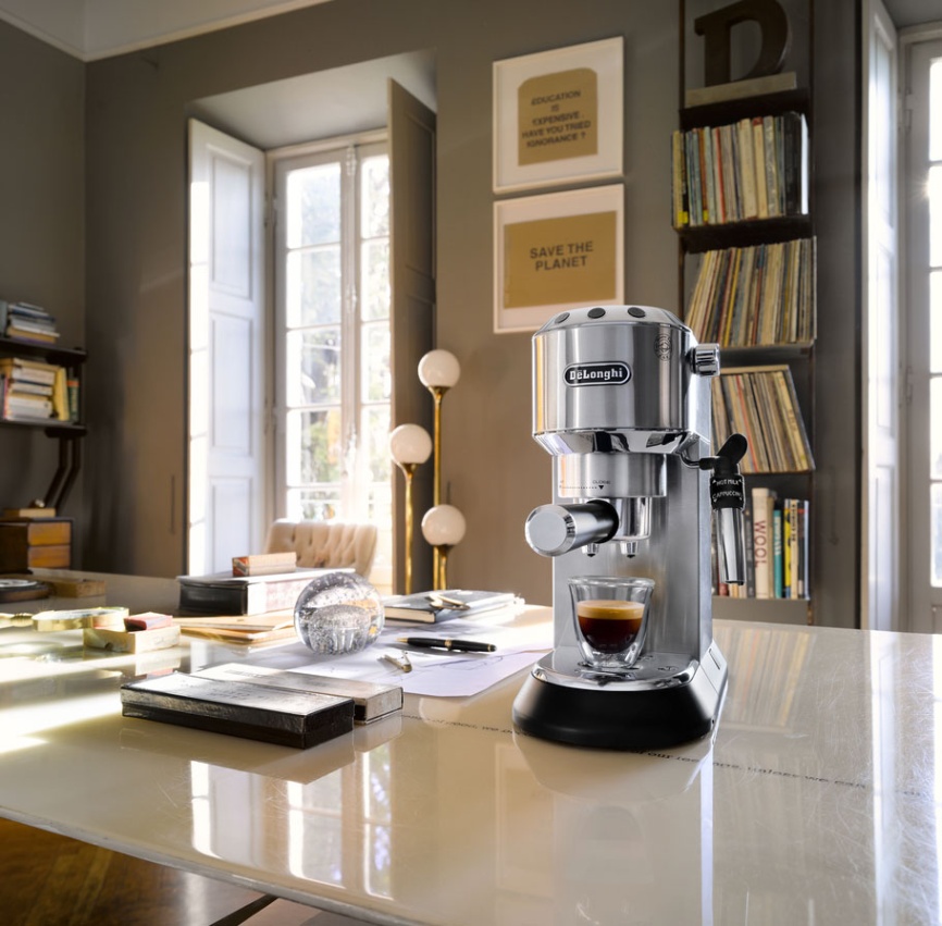 Кофеварка De’Longhi EC 685.M, 15 бар, мощность 1350 Вт, нержавеющая сталь фото 6