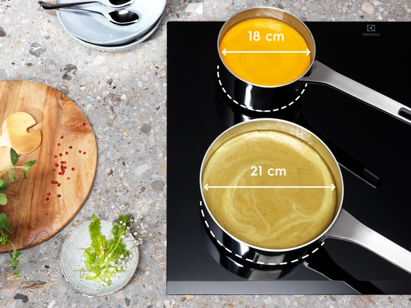 Электрическая варочная панель Electrolux CIV634 59 см, 4 конфорки стеклокерамика, черный фото 8