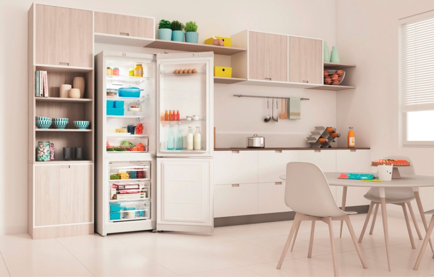 Двухкамерный холодильник Indesit ITR 4180 W No frost, ускоренная заморозка, белый фото 10